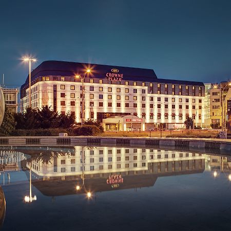 Crowne Plaza Bratislava, An Ihg Hotel Екстер'єр фото